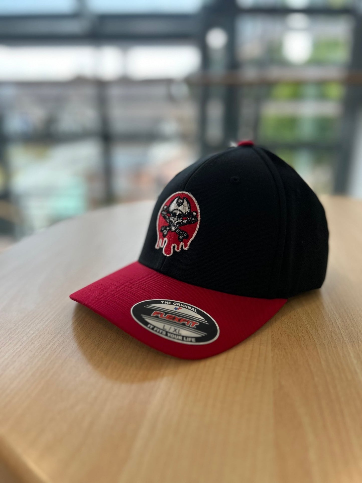 Bocam logo Flexfit Woolly Combed 2 - tone baseball cap - Bocam Gallery
